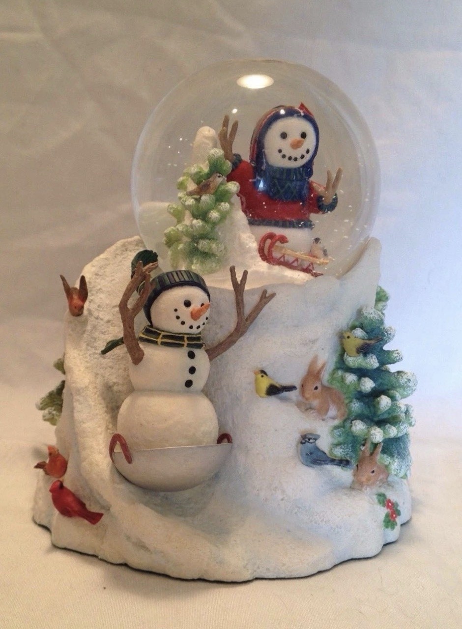 Lenox Lynn Bywaters SLEDDING PARTY SNOW GLOBE Christmas Figurine NEW NIB