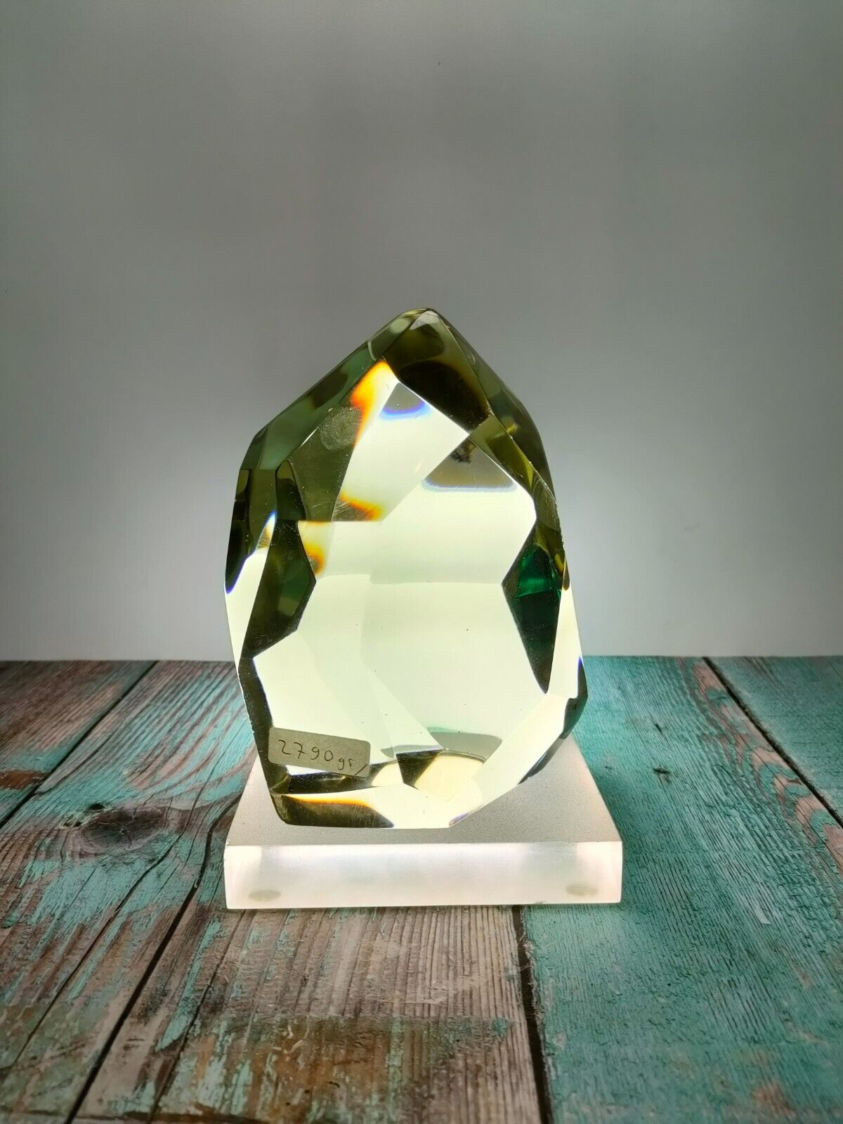 Andara Crystal Natural Cutting Clear Yellow 2790gr with base for Decoration