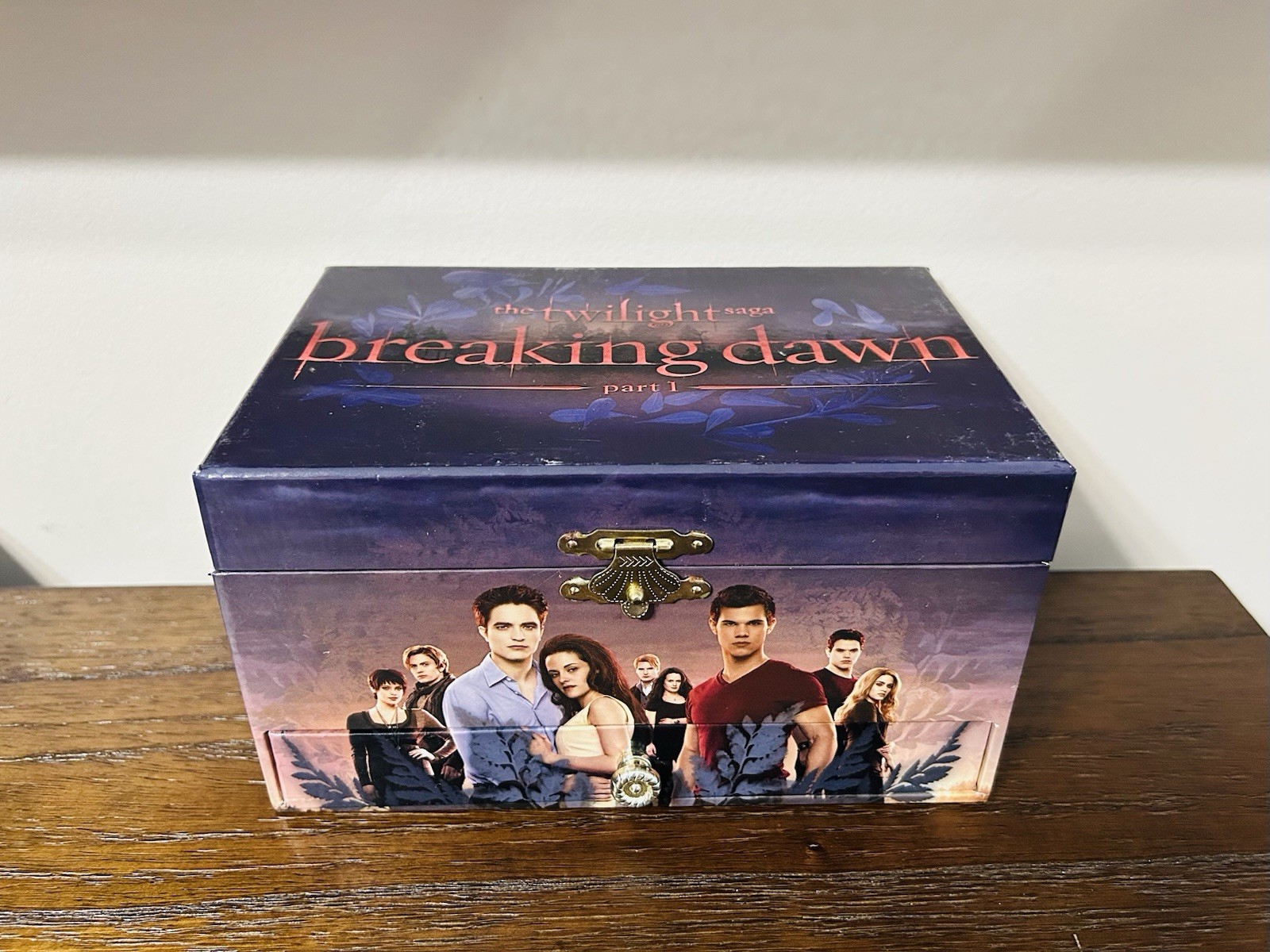 The Twilight Saga: Breaking Dawn Part 1, NECA Collectible - Musical Jewelry Box