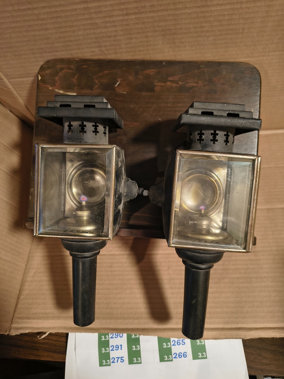 Pair of Antique Vintage Carriage/Buggy/Stagecoach Wagon Driving Lantern Light Pair of Antique Vintage Carriage/Buggy/Stagecoach Wagon Driving Lantern Light