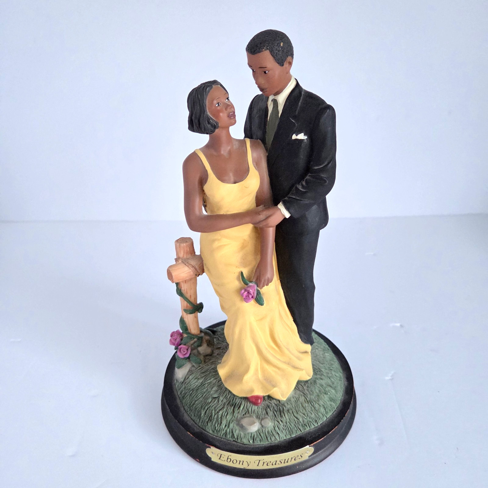 Ebony Treasures African American Couple Figurine 8” 1/2 Romantic Sculpture Decor