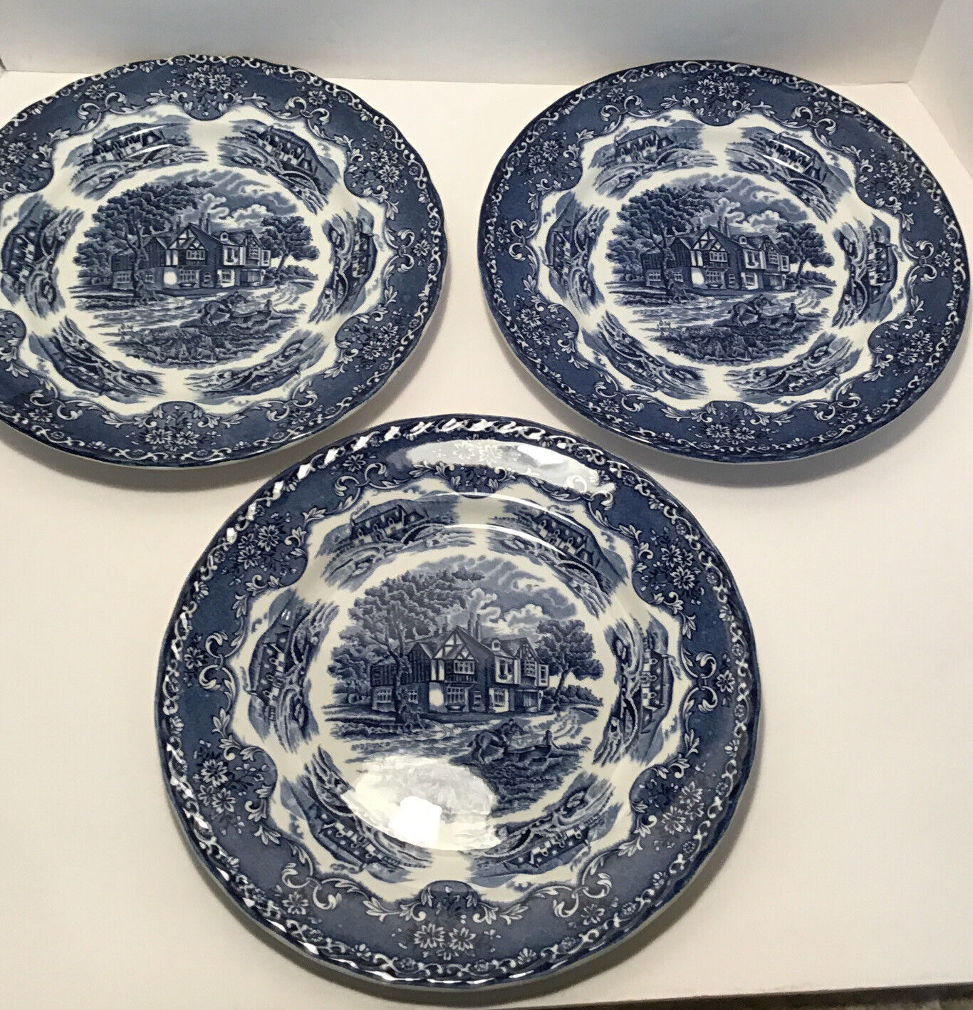 Grindley Dinner Plate 10” English Country Inns 3 Ct Set Staffordshire Blue/White