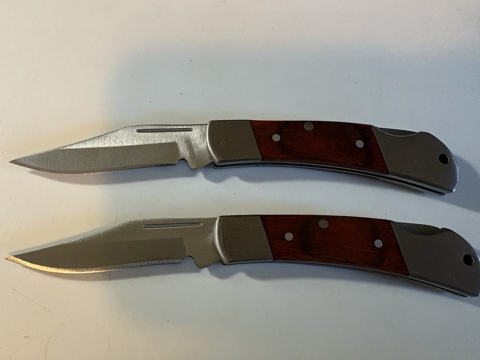 2-UNBRANDED SINGLE BLADED POCKET KNIVES NIB 2.25”BLADES 5.25” TOTAL LGTH. L-24