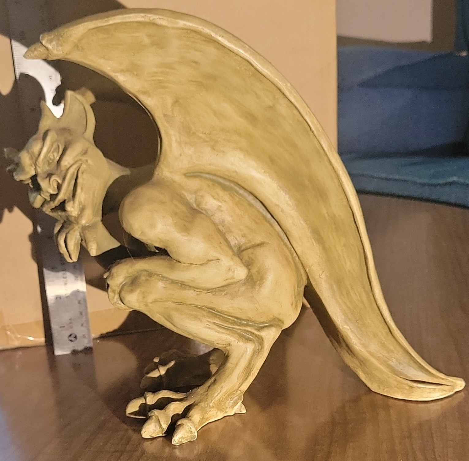 Design Toscano Handmade European Style Gargoyle Sculpture Cambridge Hopping