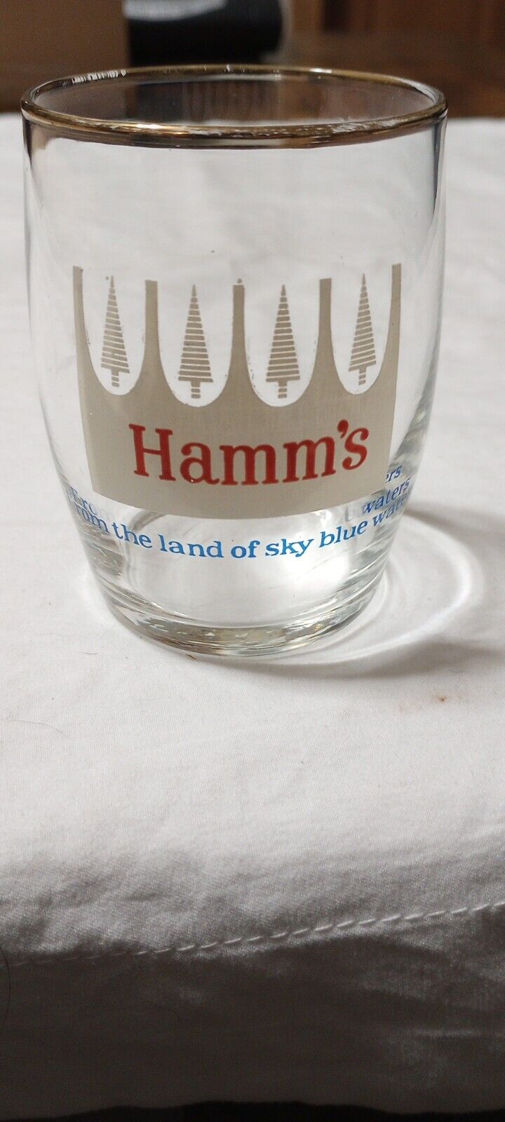 Hamm\'s Barrel Beer Glass w/Red Pine Trees Gold Rim - Used 3-1/2\