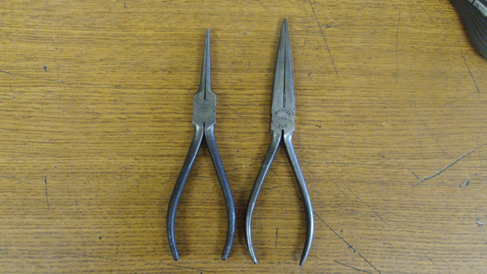 2 VINTAGE KRAEUTER NO. 1651-6 DUCK BILL No 827 LONG NEEDLE NOSE PLIERS B117