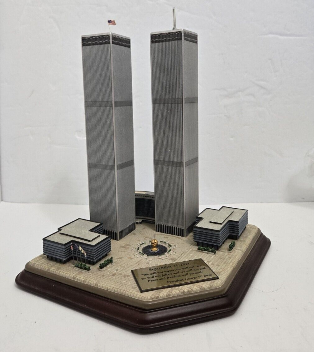 Danbury Mint TWIN TOWERS 9/11 NYC September 11 2001 Sculpture READ MISSING POINT