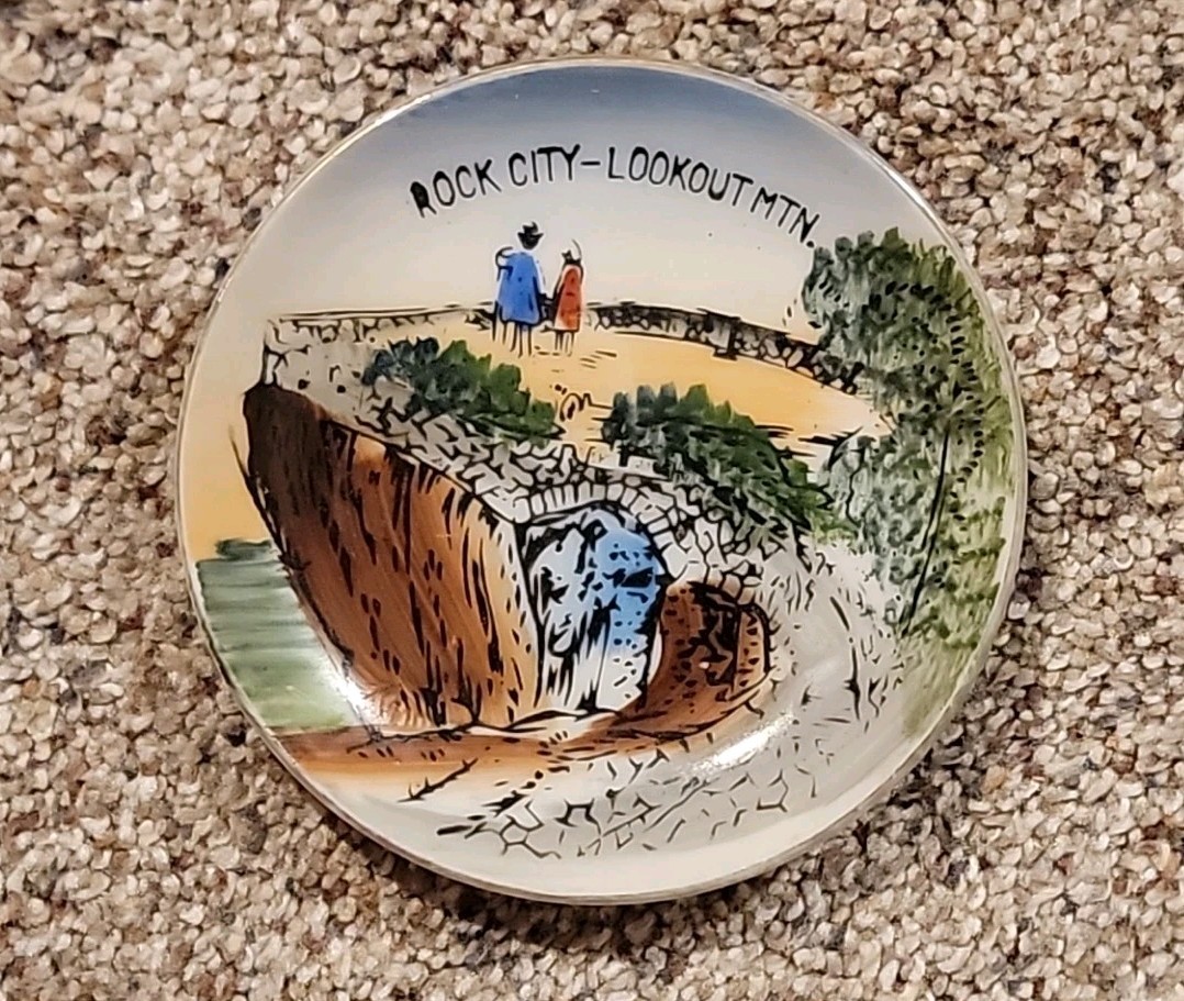 Vintage Miniature Rock City Lookout Mtn Mountain TN Souvenir Plate Made In Japan