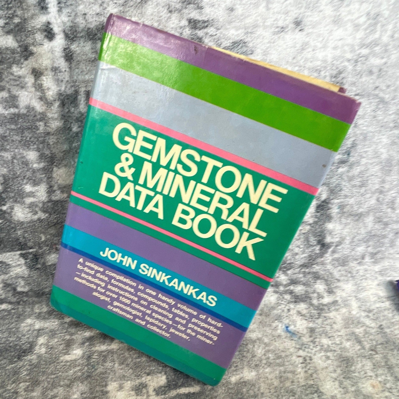 Gemstone & Mineral Data Book 1972 Hardcover John Sinkankas Reference Guide