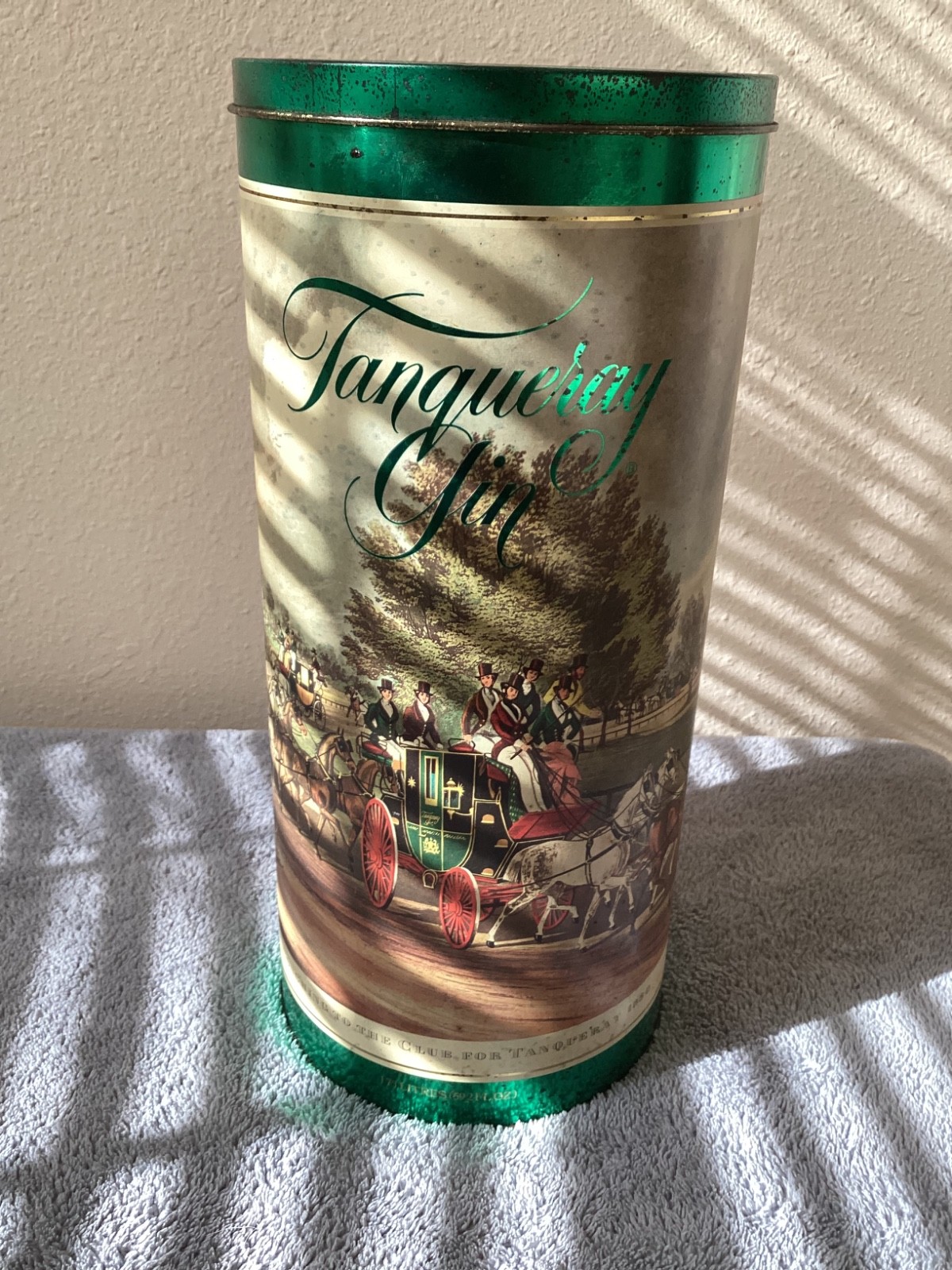 Vintage 1830-1980 150th Anniversary Tanqueray Gin Tin & Bottle