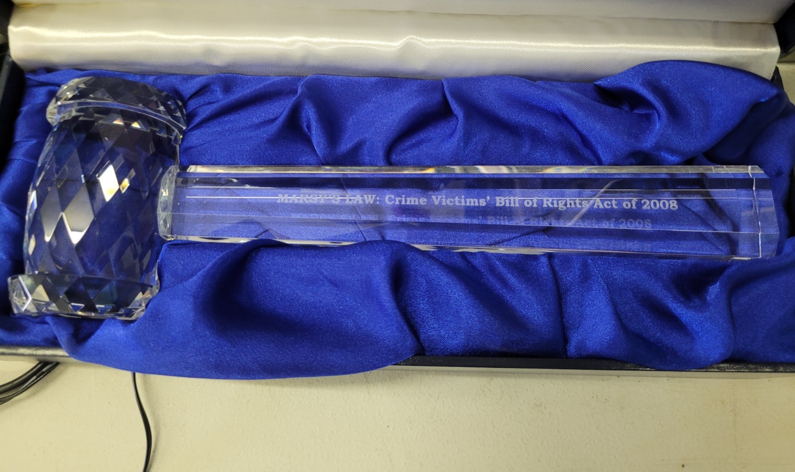 Large Crystal Ceremonial Gavel Marsy\'s Law Crime Victims Bill of Rights 2008 Box