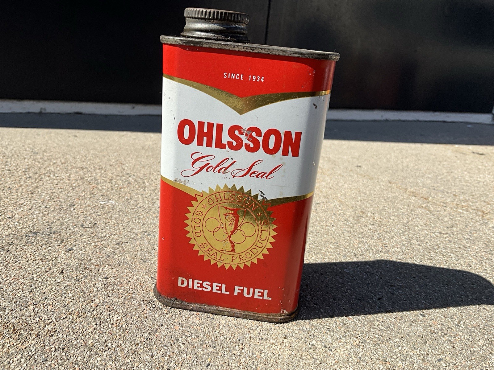 Vintage Ohlsson 1/2 Pint Diesel Fuel Can, 1960s-70s, Excellent Condition Vintage Ohlsson 1/2 Pint Diesel Fuel Can, 1960s-70s, Excellent Condition