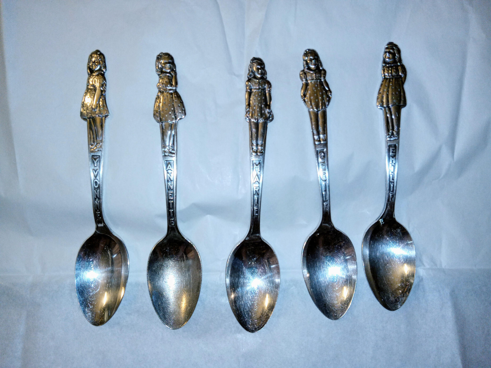 Dionne Quintuplet Spoon Set Dionne Quintuplet Spoon Set