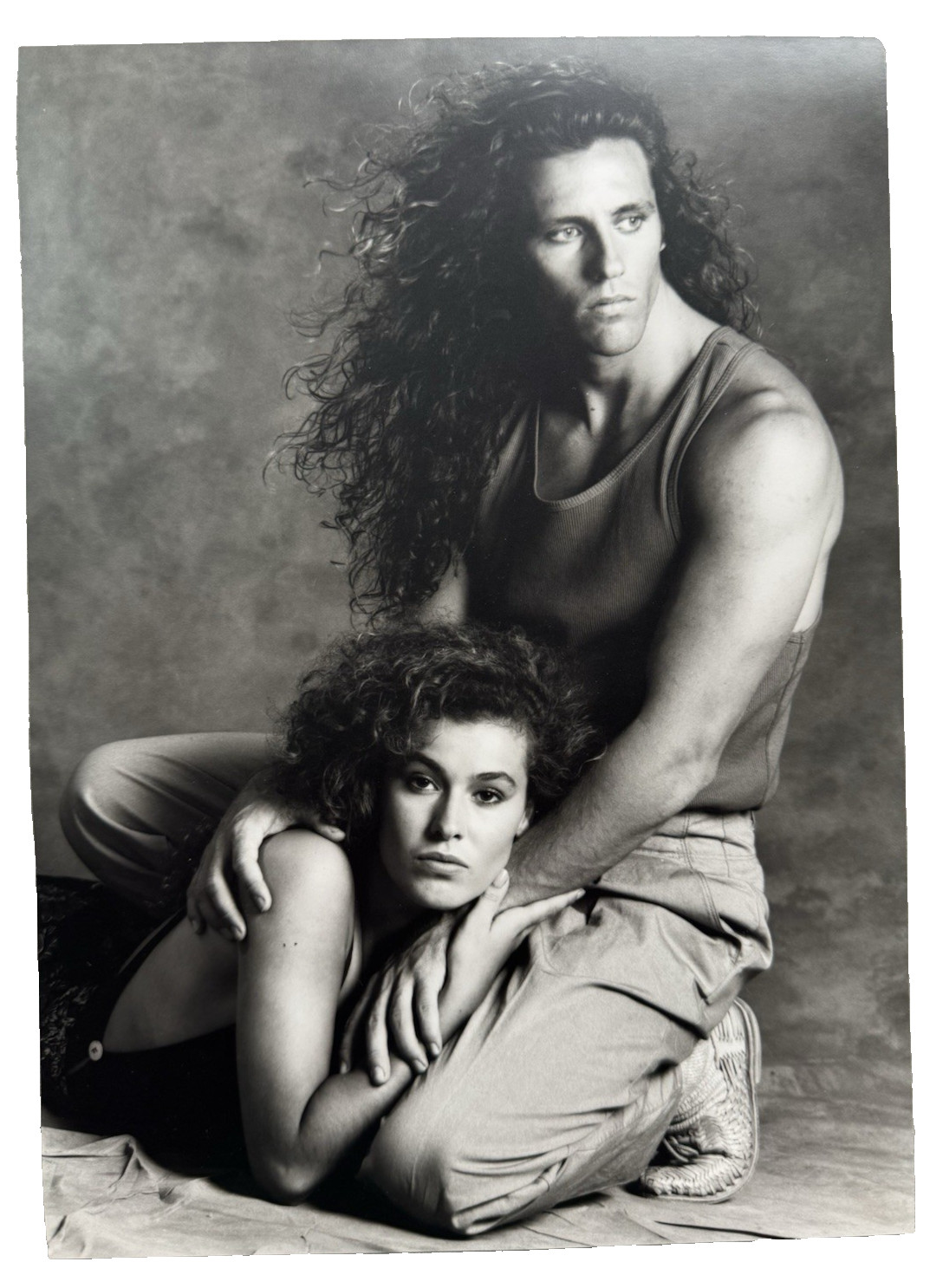 Original 1980\'s Studio Fashion Portrait Pop Culture Pose Models Fashion