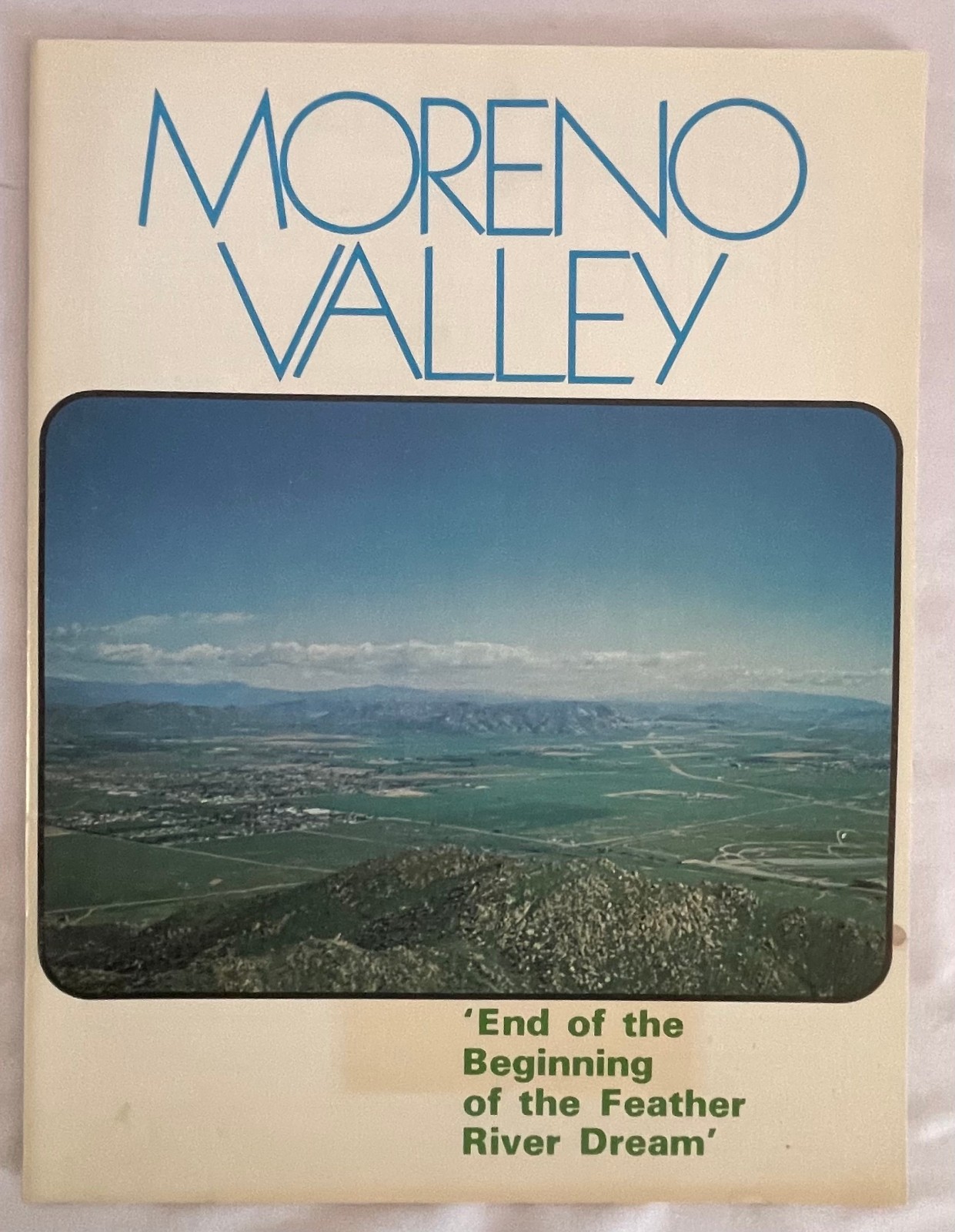 Vintage 1970\'s *MORENO VALLEY, LAKE PERRIS* Pictorial Booklet RARE