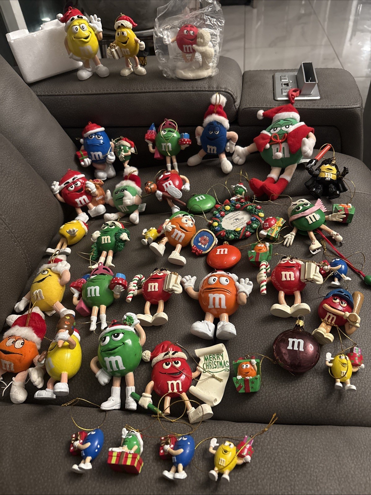 42ps Lot Vintage M&Ms Candy Topper Ornament Figures Holiday Collectibles 42ps Lot Vintage M&Ms Candy Topper Ornament Figures Holiday Collectibles