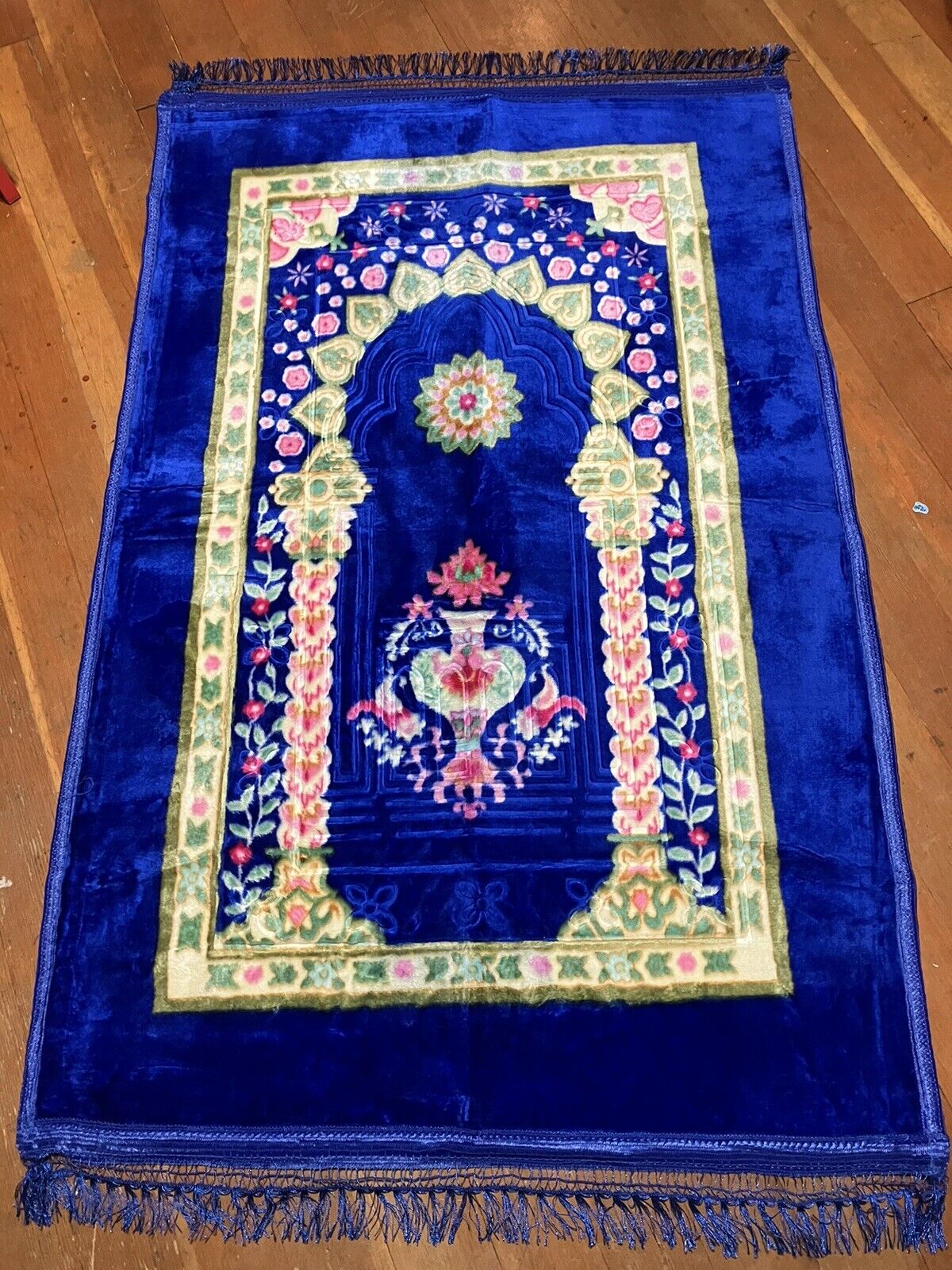 very soft Muslim Prayer Rug 70x110CM Thick And Padded Blue