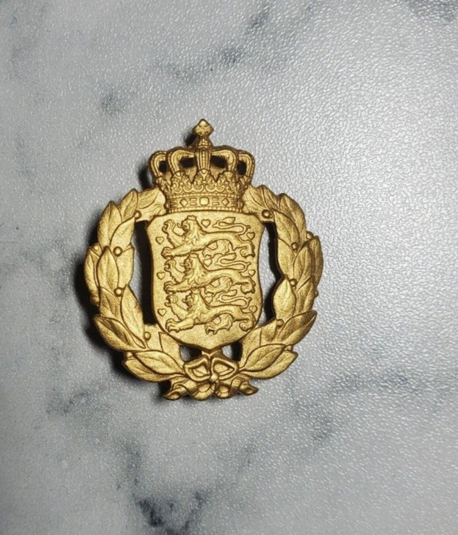 Early Post WW2 Danish Denmark Army Command General Staff Beret Badge