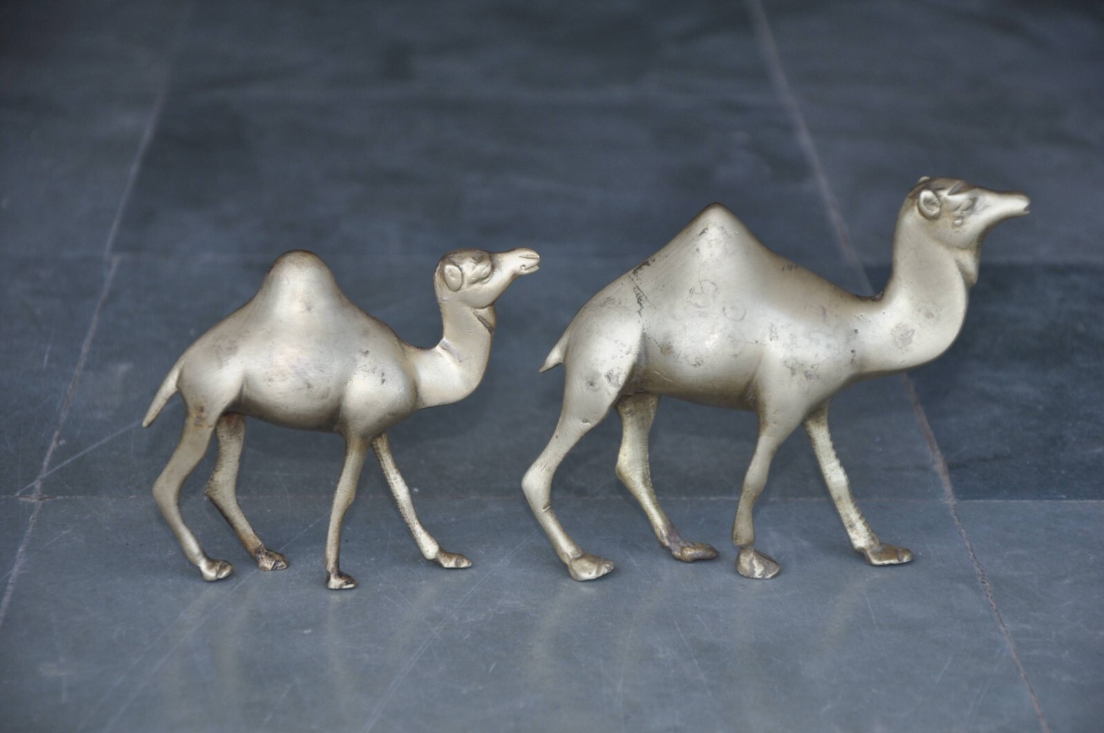 2 Pc Vintage Brass Handcrafted Fine Quality Solid Camel Figurine, Nice Patina