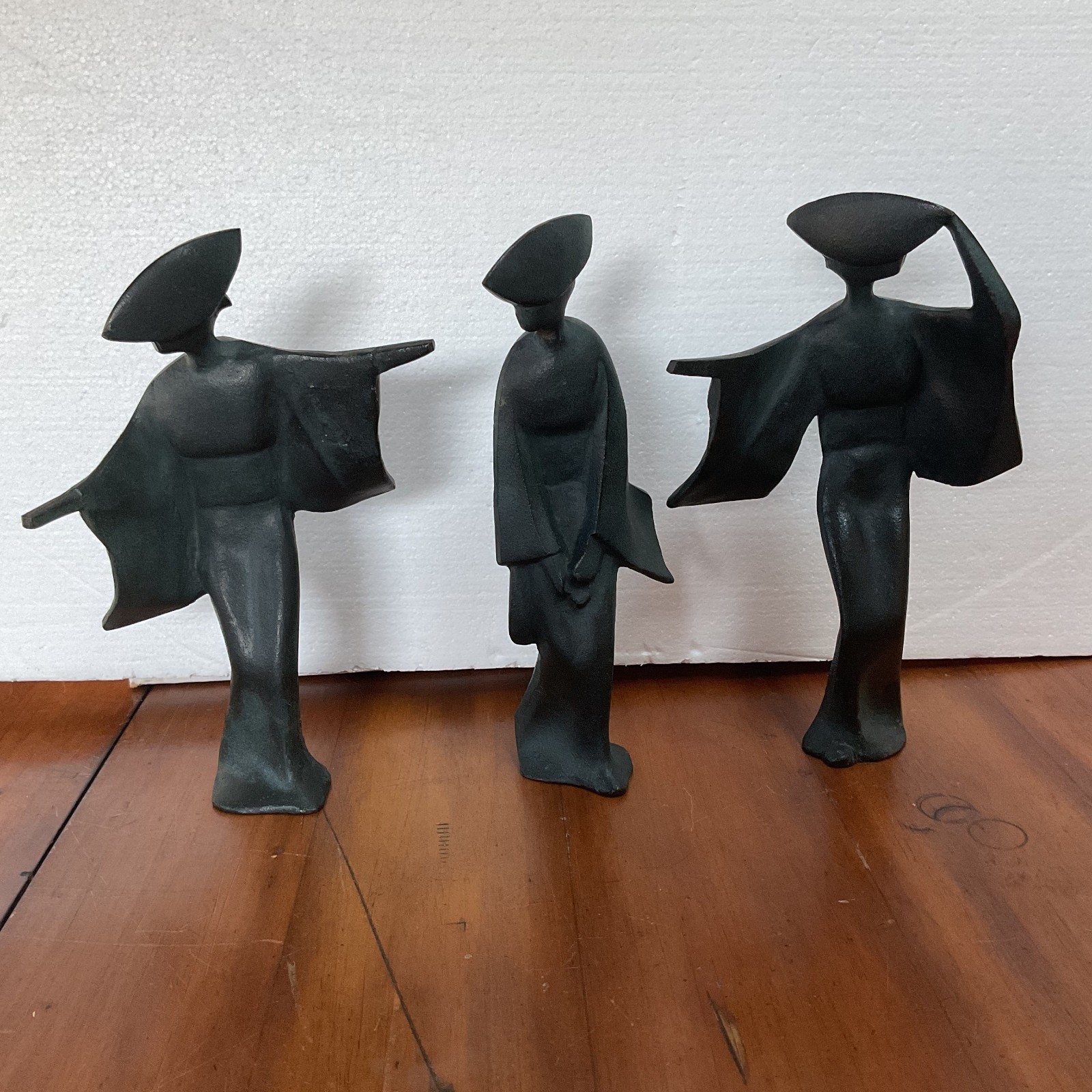 Set of 3 Cast Iron Japanese Geisha Figurines James Mont Style MCM 9\ Set of 3 Cast Iron Japanese Geisha Figurines James Mont Style MCM 9\