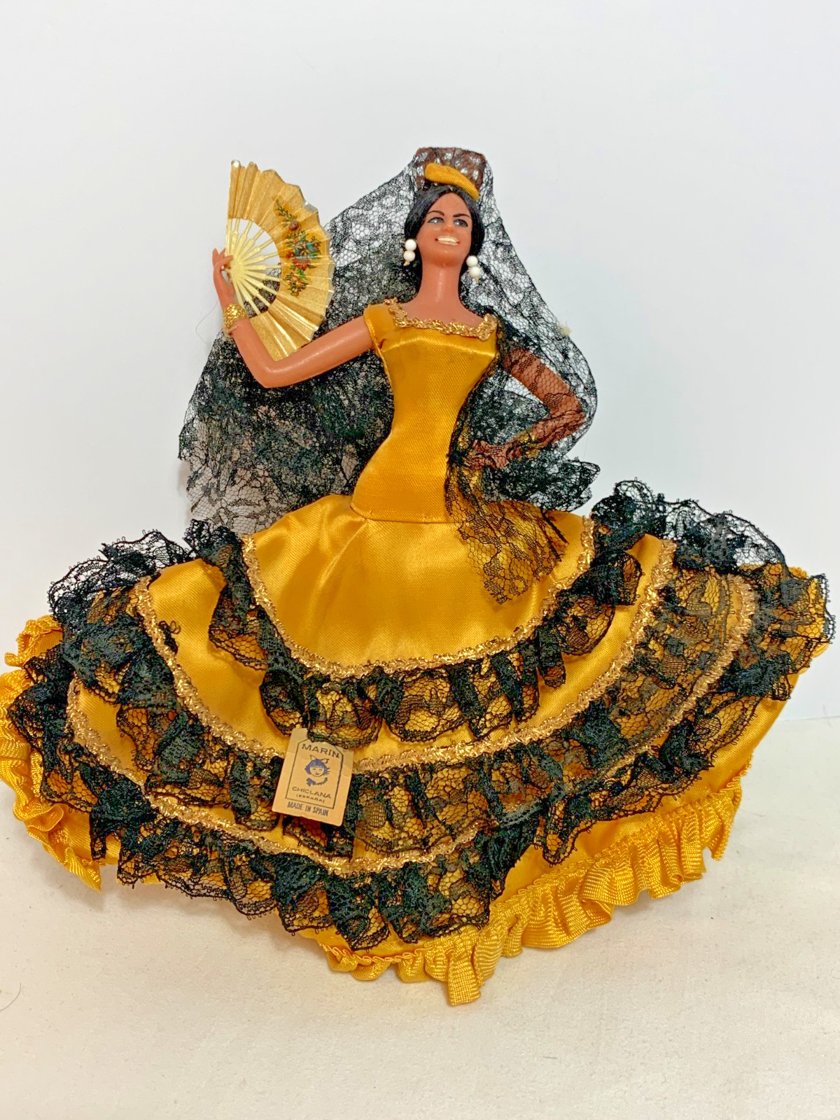 Vintage Marin Chiclana Spanish flamenco dancer souvenir doll