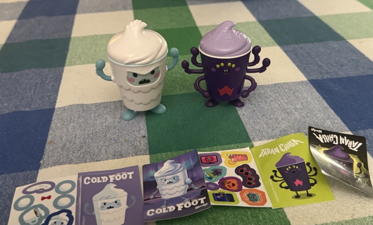 Open 2026 Wendy’s Frosty Fright Taran Chilla/Cold Foot Figures New/Stickers&Card