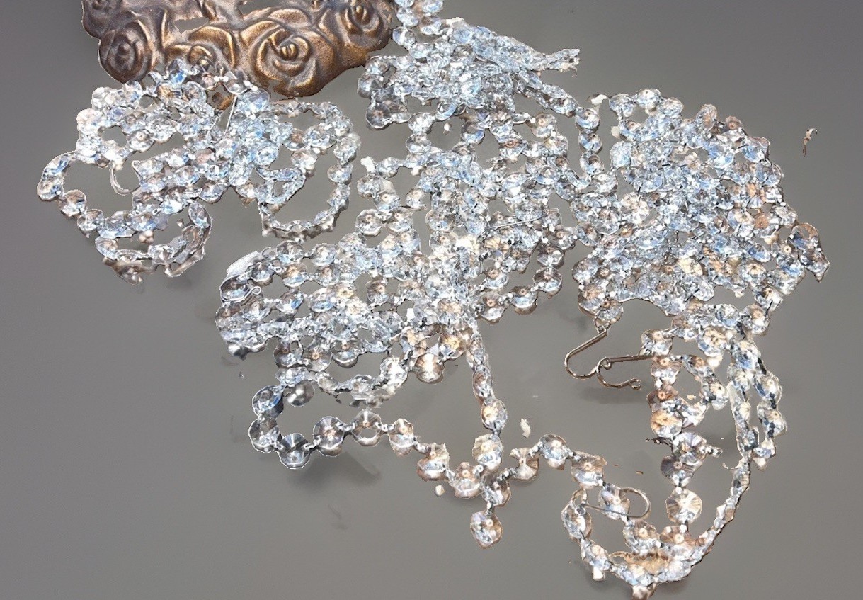 Vintage 130 Crystal Cut Glass Prisms Octagon Shaped Linked Strand Prisms