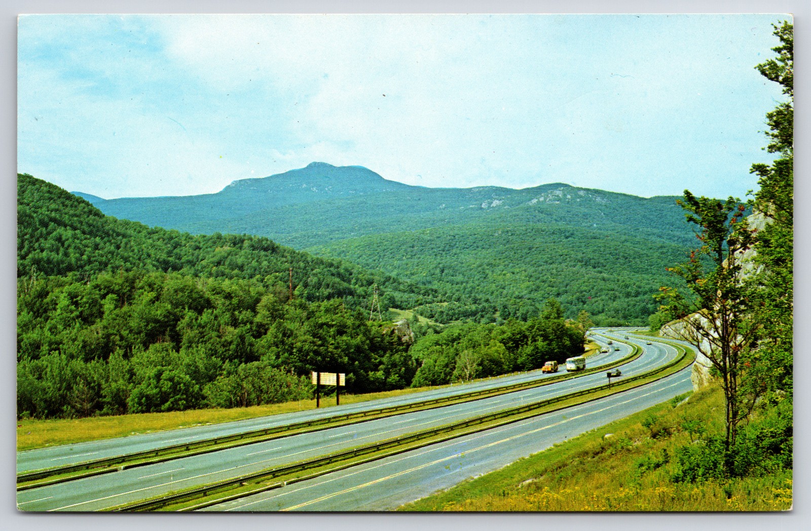 Interstate 89 Between Montpelier And Burlington Vermont Postcard Unposted