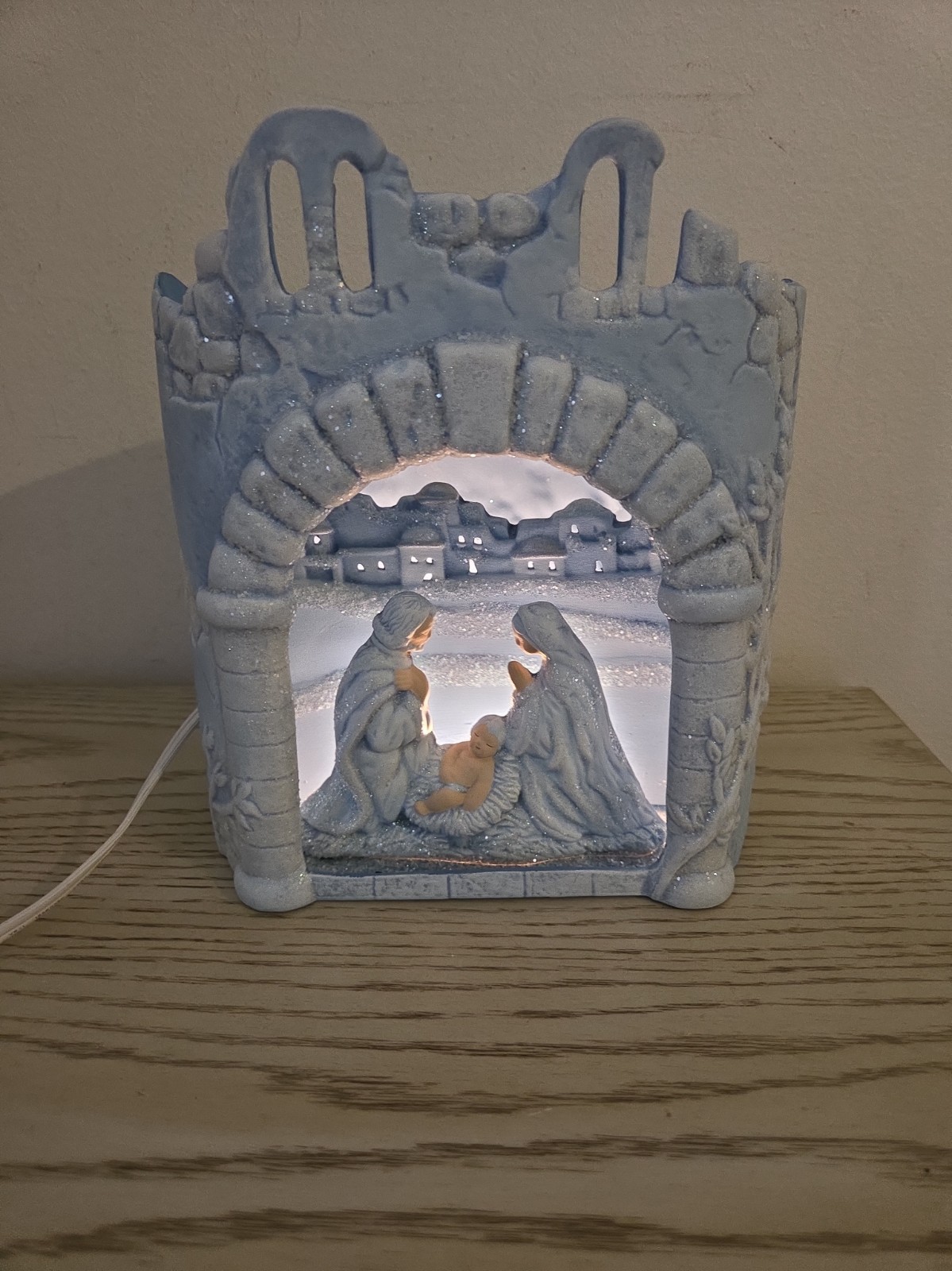 Vintage Scioto Mold 1988 Lighted Christmas Ceramic Nativity Scene Beautiful 