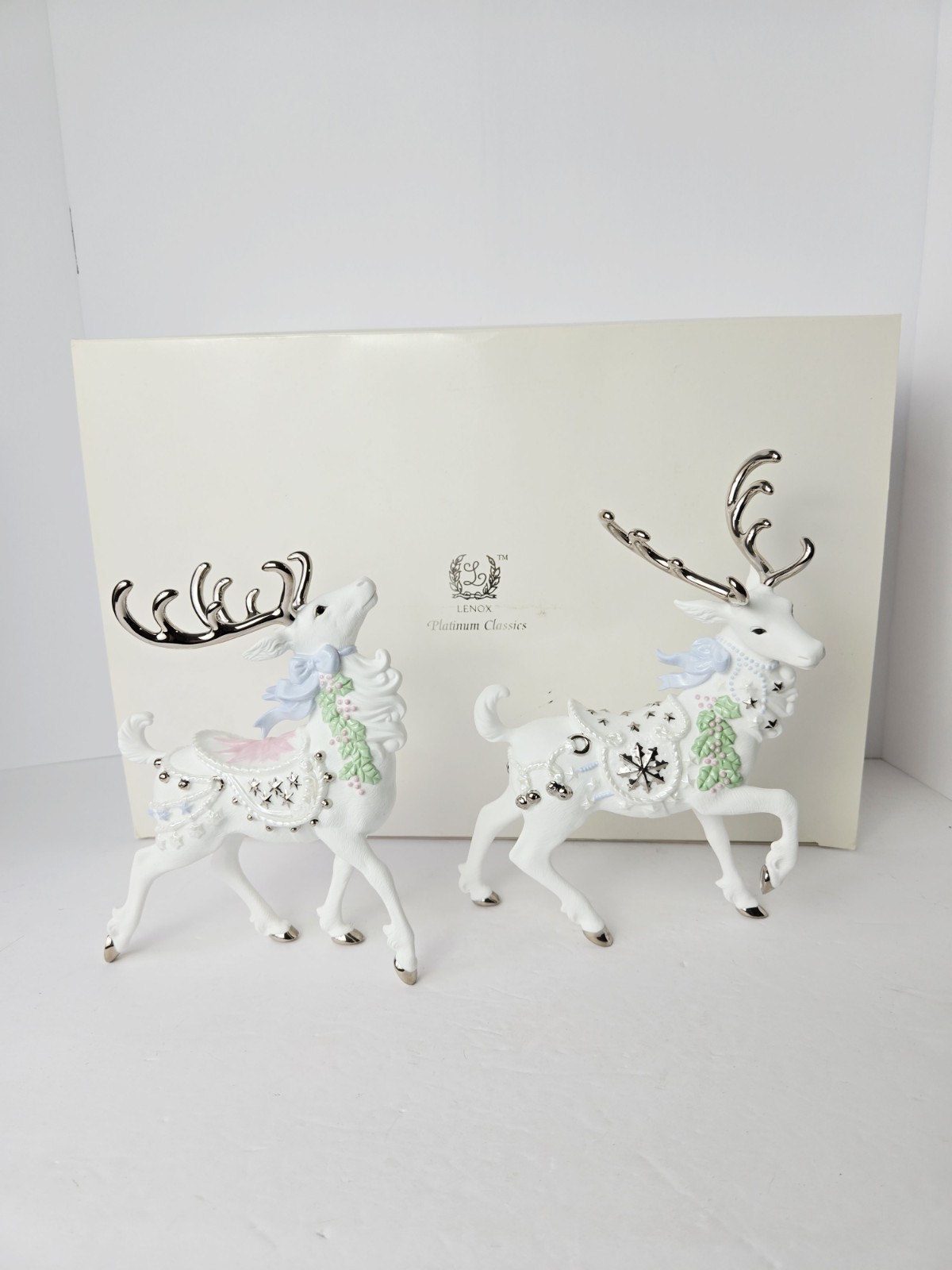 Lenox Platinum Classic Holiday Reindeer figurine pair w/ box Christmas
