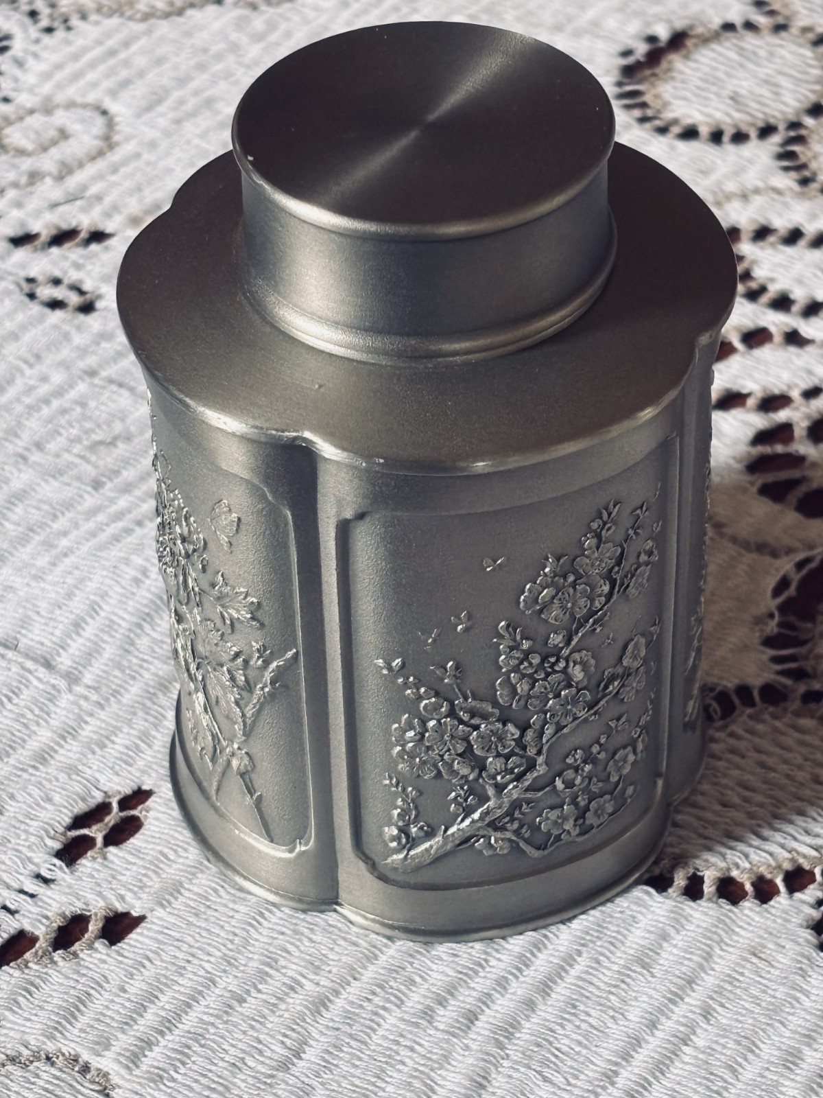 Exquisite Royal Selangor Pewter Tea Caddy  