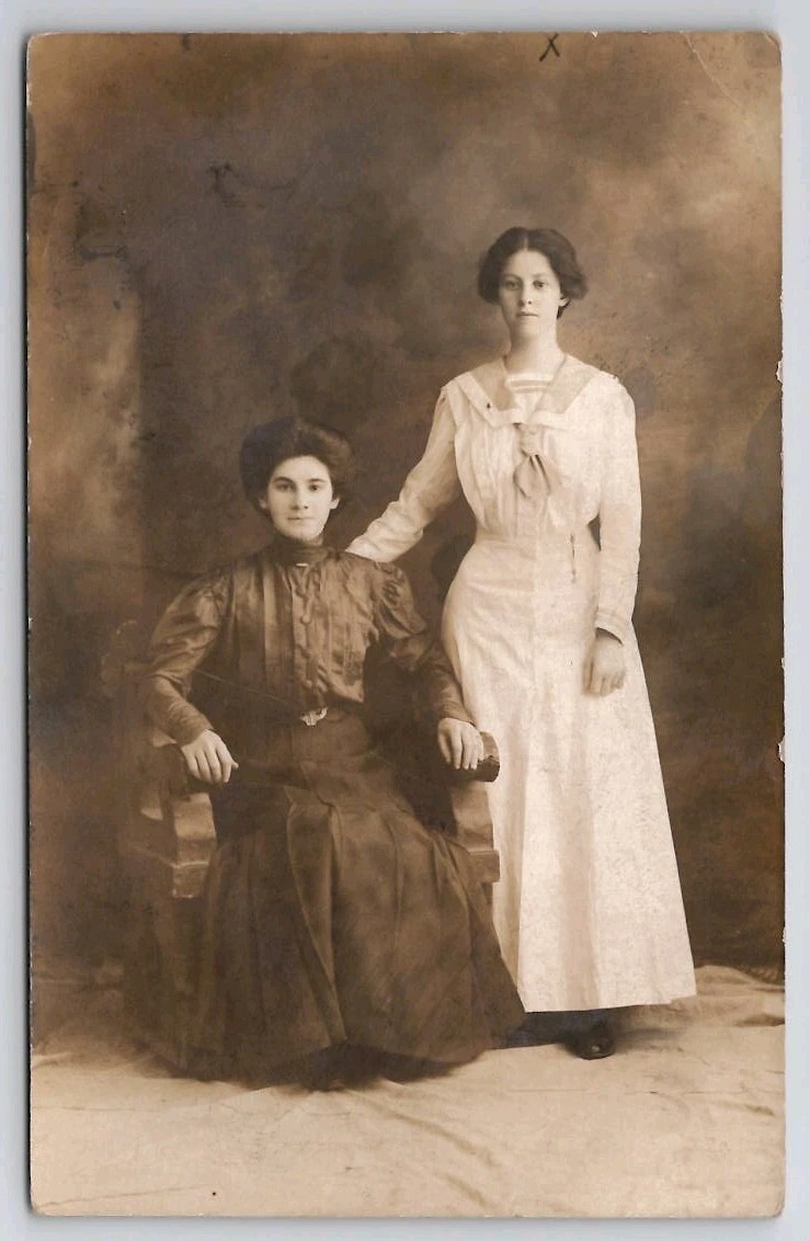 RPPC Two Beautiful Edwardian Ladies Plattsburg NY Real Photo Postcard I40