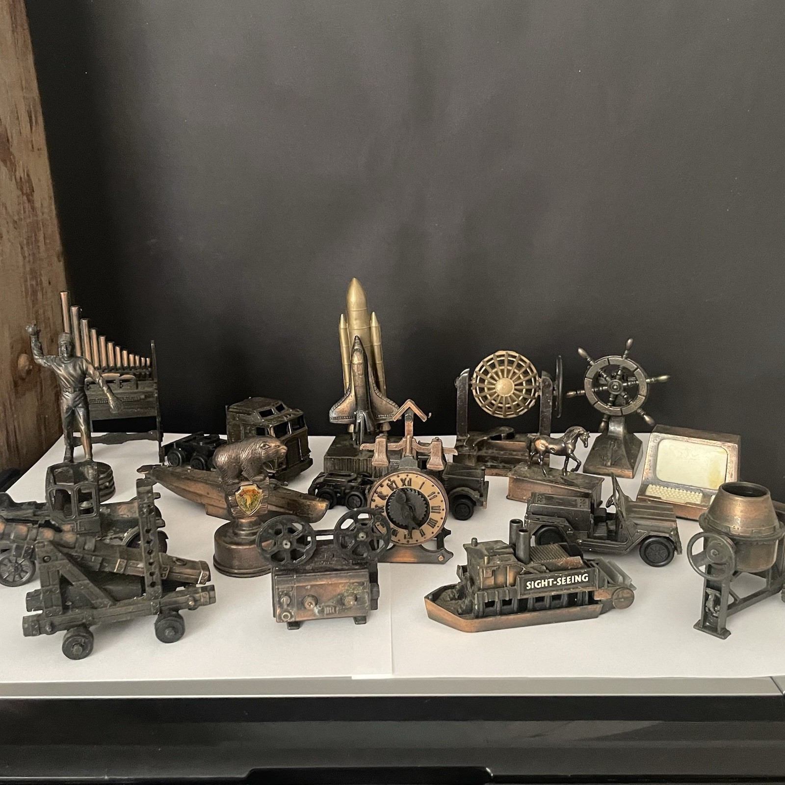 Vintage die-cast pencil sharpener Lot Of 18 Sharpeners