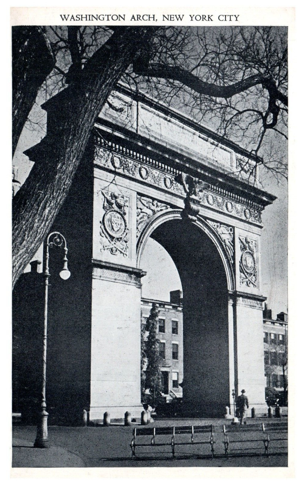Vintage Washington Arch, New York City Post Card . Unposted. BPC
