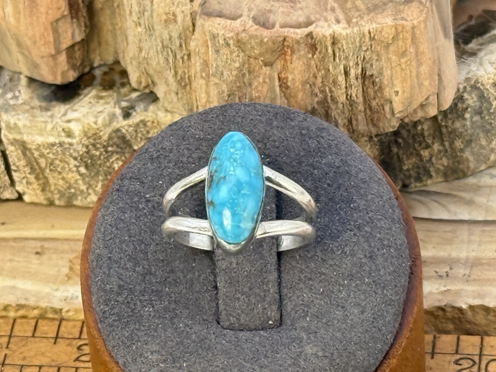 Vintage Native Sterling SIlver Modern Turquoise ring in sz 6--2456.26 Vintage Native Sterling SIlver Modern Turquoise ring in sz 6--2456.26