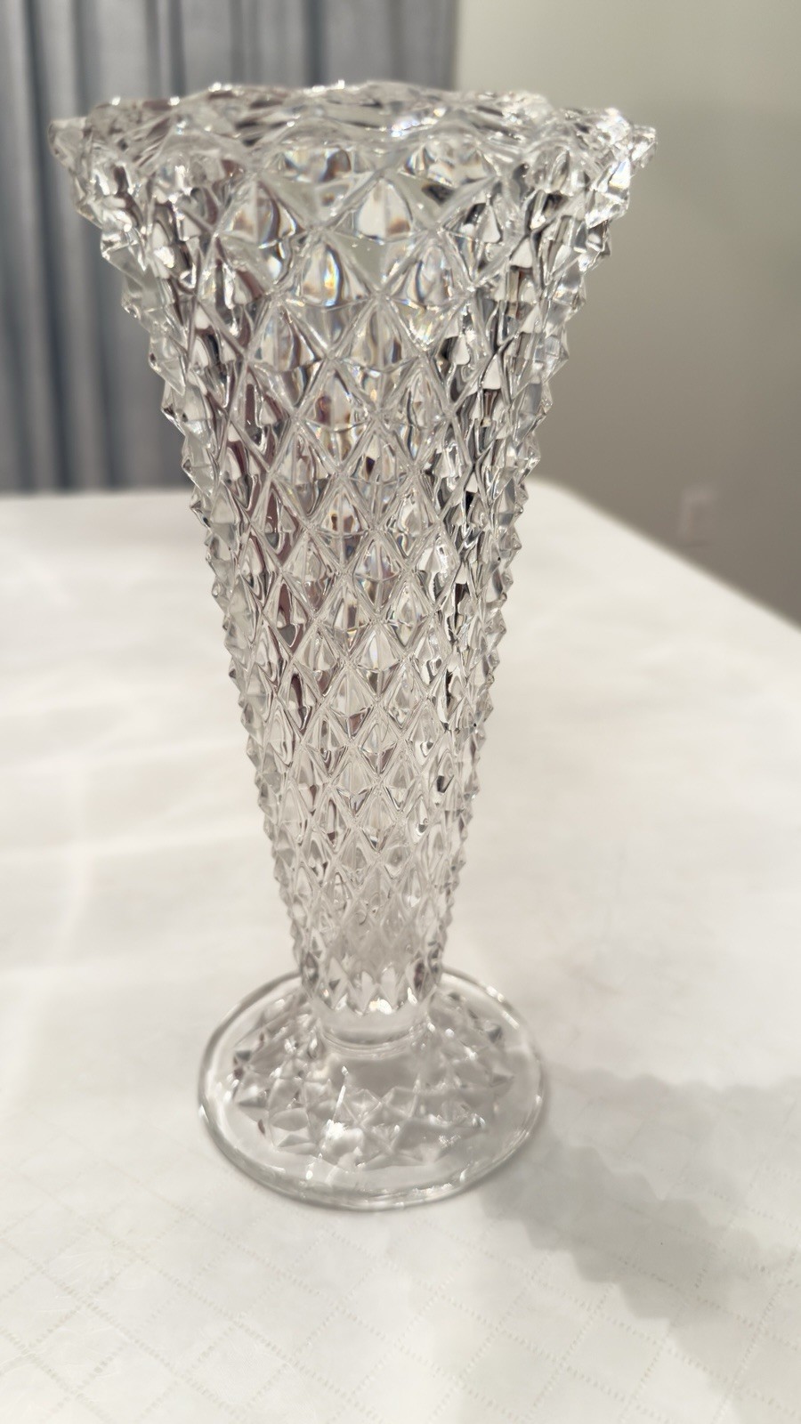 Vintage Indiana Crystal Glass Tiara Diamond Point Footed Vase 
