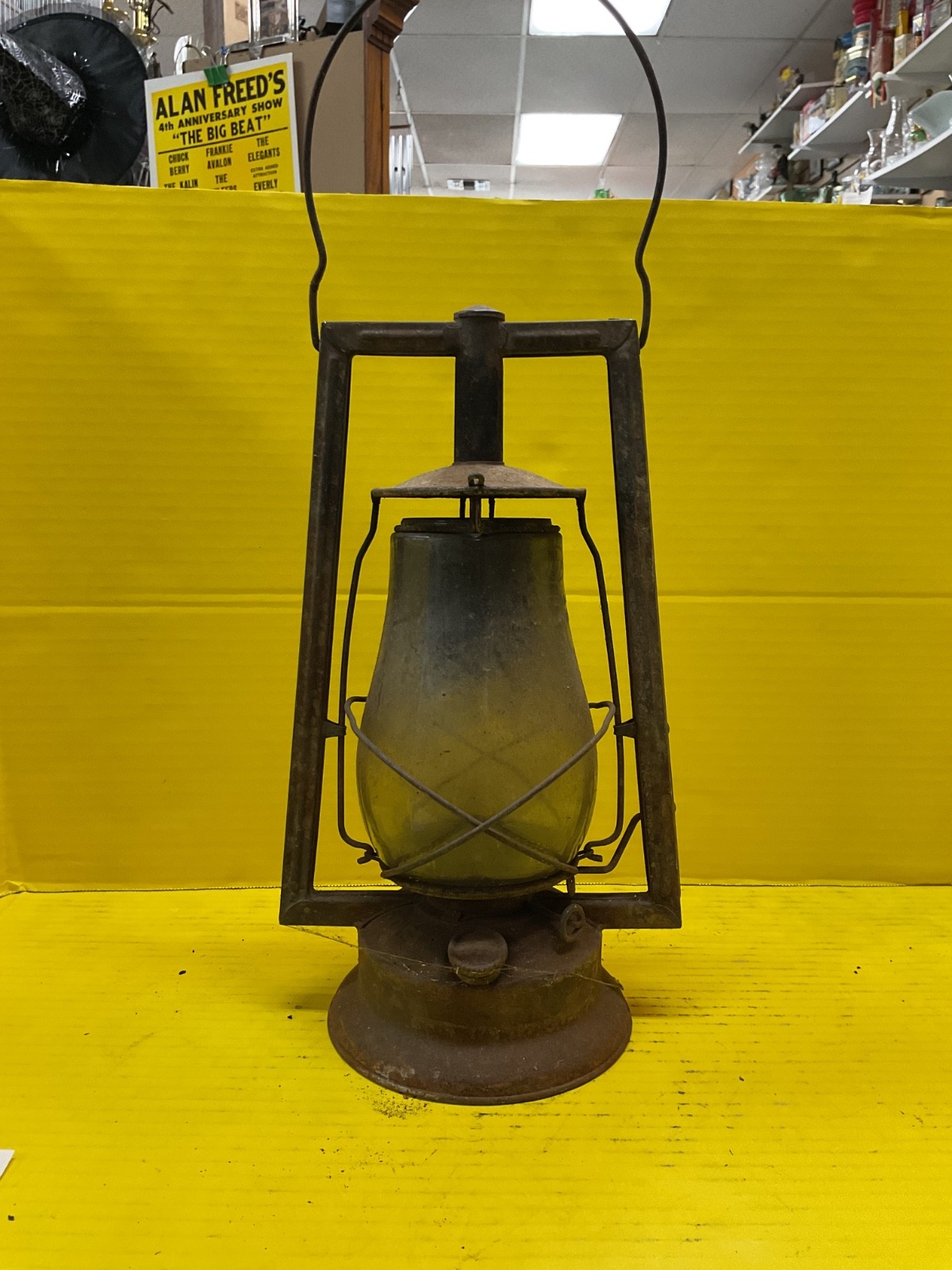 VTG “victor“ Dietz Kerosene Lantern