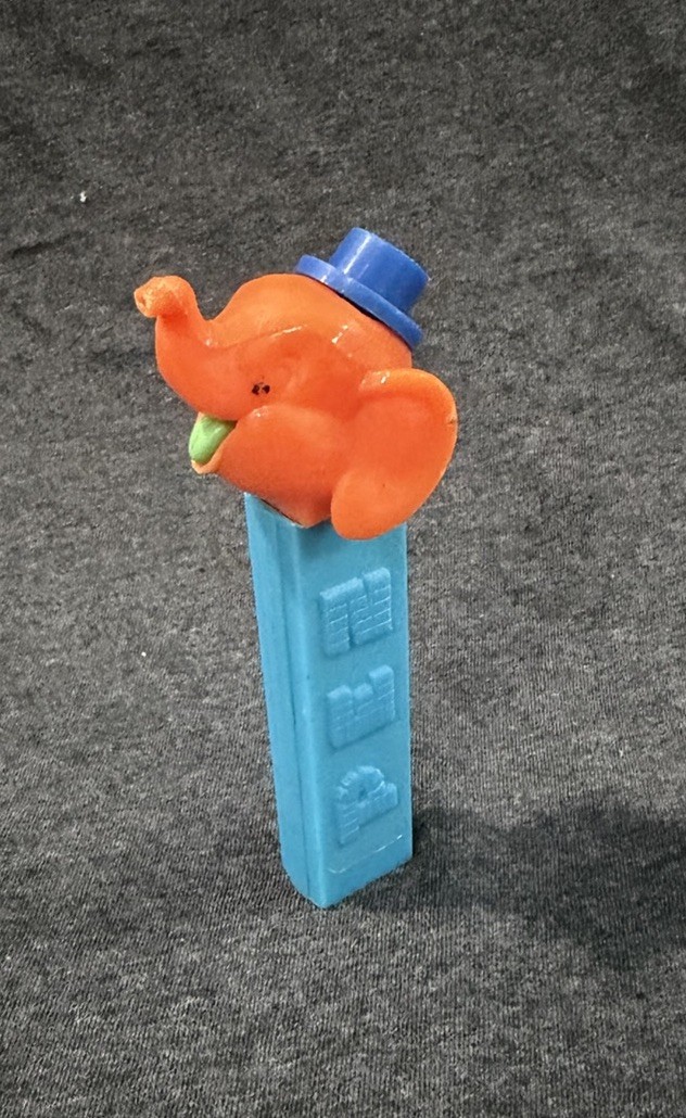 Pez Elephant Big Top Orange Head Blue Hat No Feet Vintage 3.4 Austria