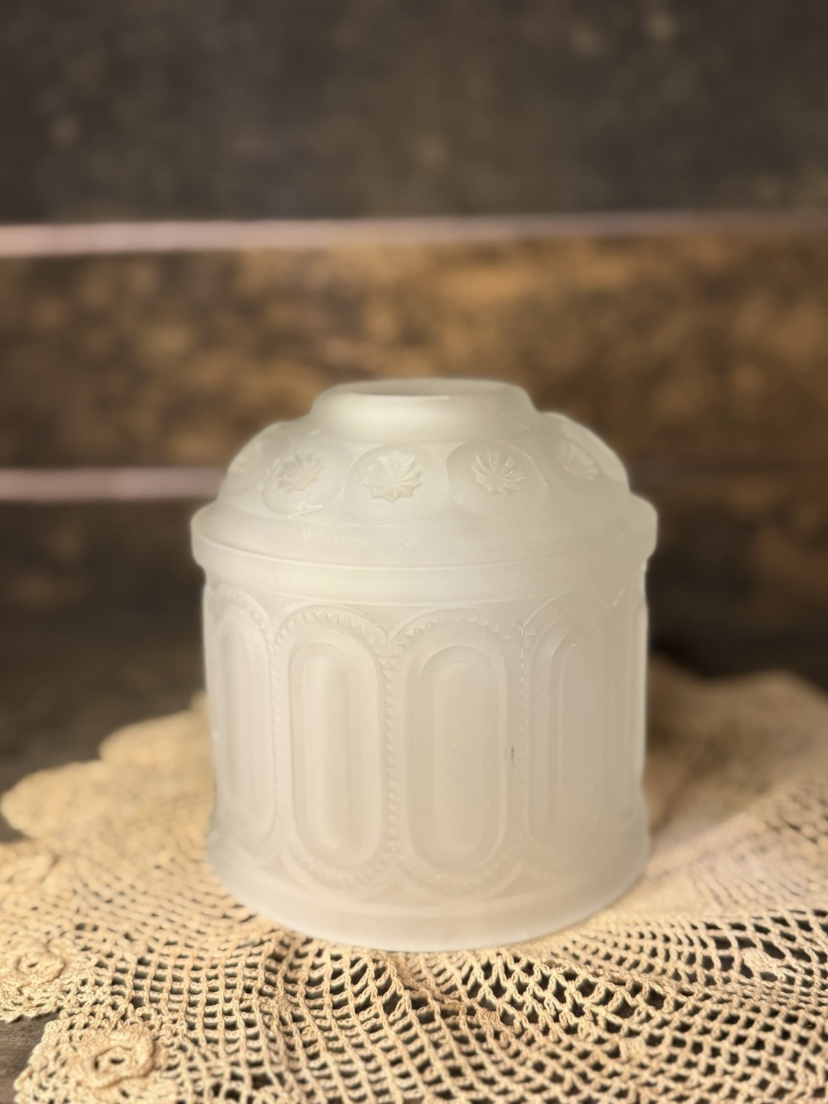 RARE Vtg Large L E Smith Moon & Stars Frosted Satin Clear Fairy Light Lamp TOP RARE Vtg Large L E Smith Moon & Stars Frosted Satin Clear Fairy Light Lamp TOP