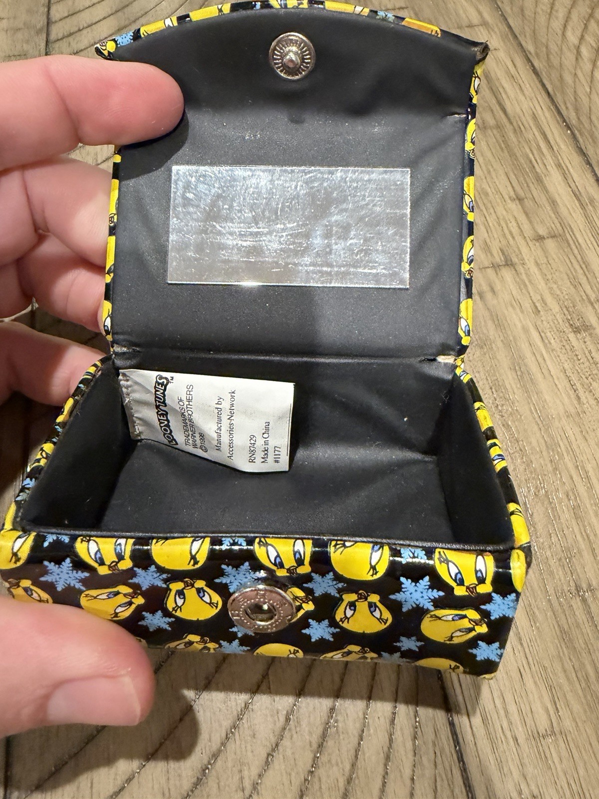 Vintage  Looney Tunes Tweety Bird Jewelry Music Box - Trinket Box