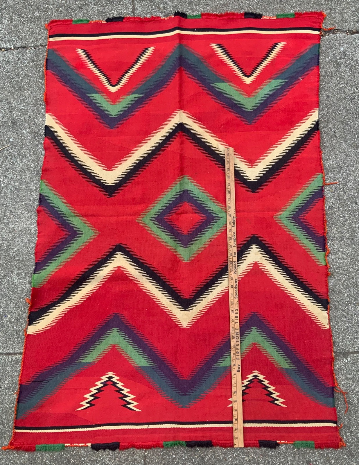 Antique 19th/20thC Navajo Germantown Eye Dazzler - Estate Find Antique 19th/20thC Navajo Germantown Eye Dazzler - Estate Find