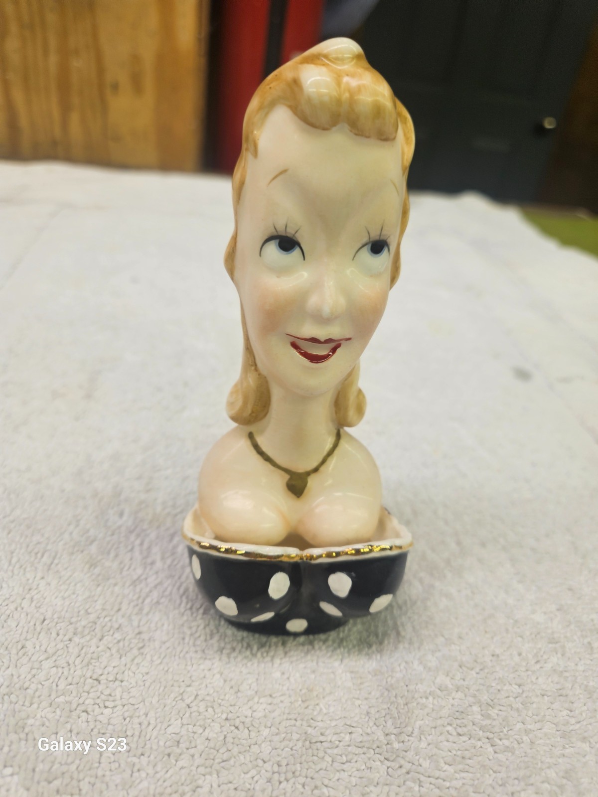 Vintage Davar  Busty Lady Ashtray