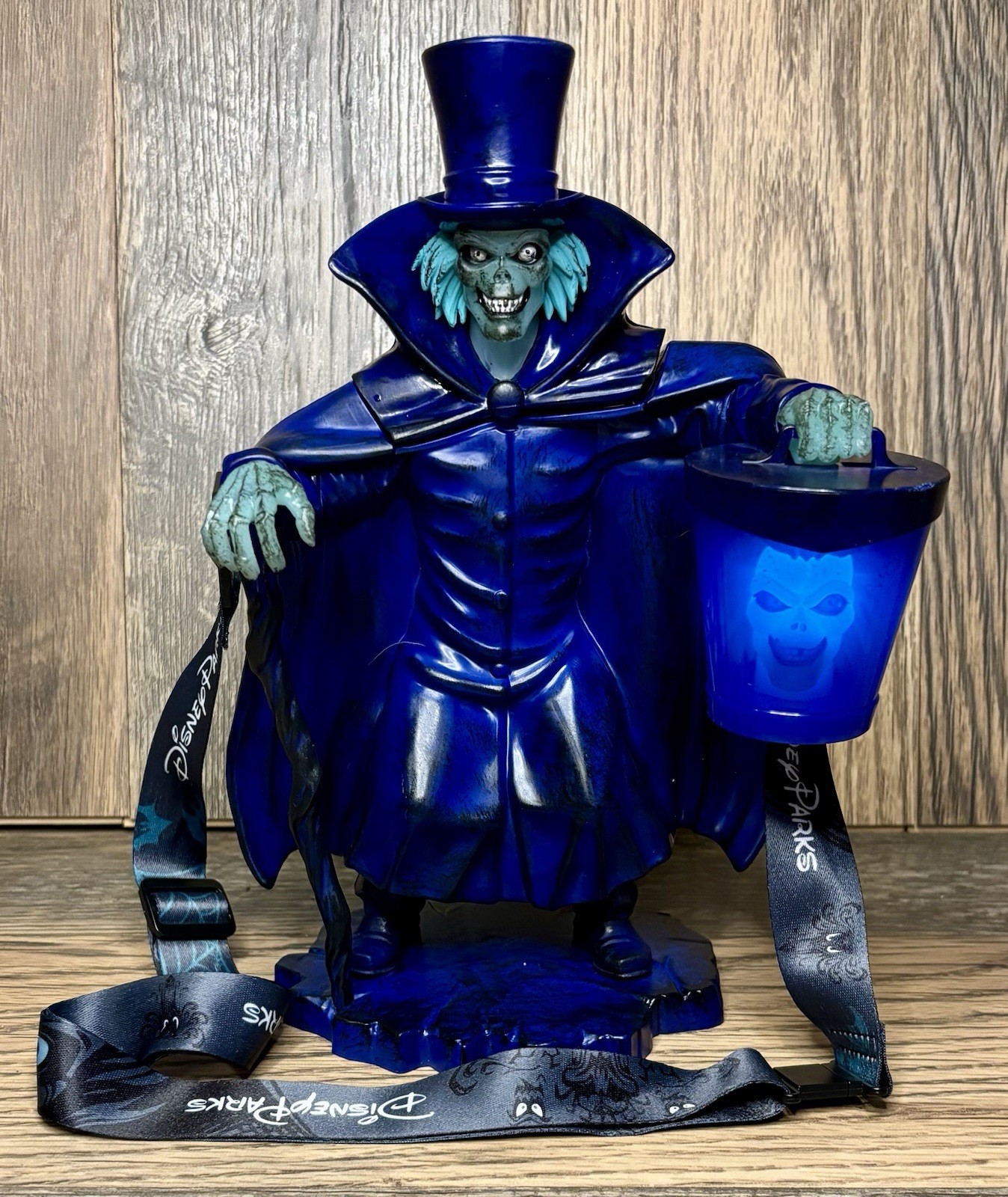 Disney 2024 Haunted Mansion Hatbox Ghost Light Up Sipper Cup w/Sound SEE VIDEO