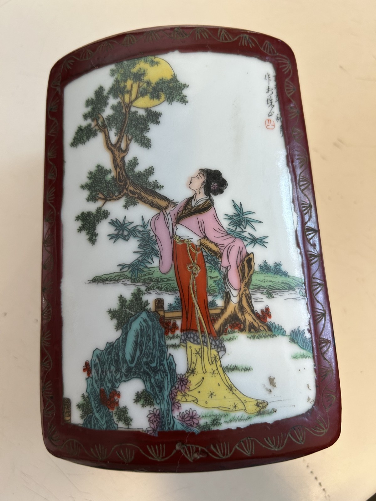 Vtg. Japanese Handpainted Porcelain Shard Lacquer Box Geisha Pattern SIGNED