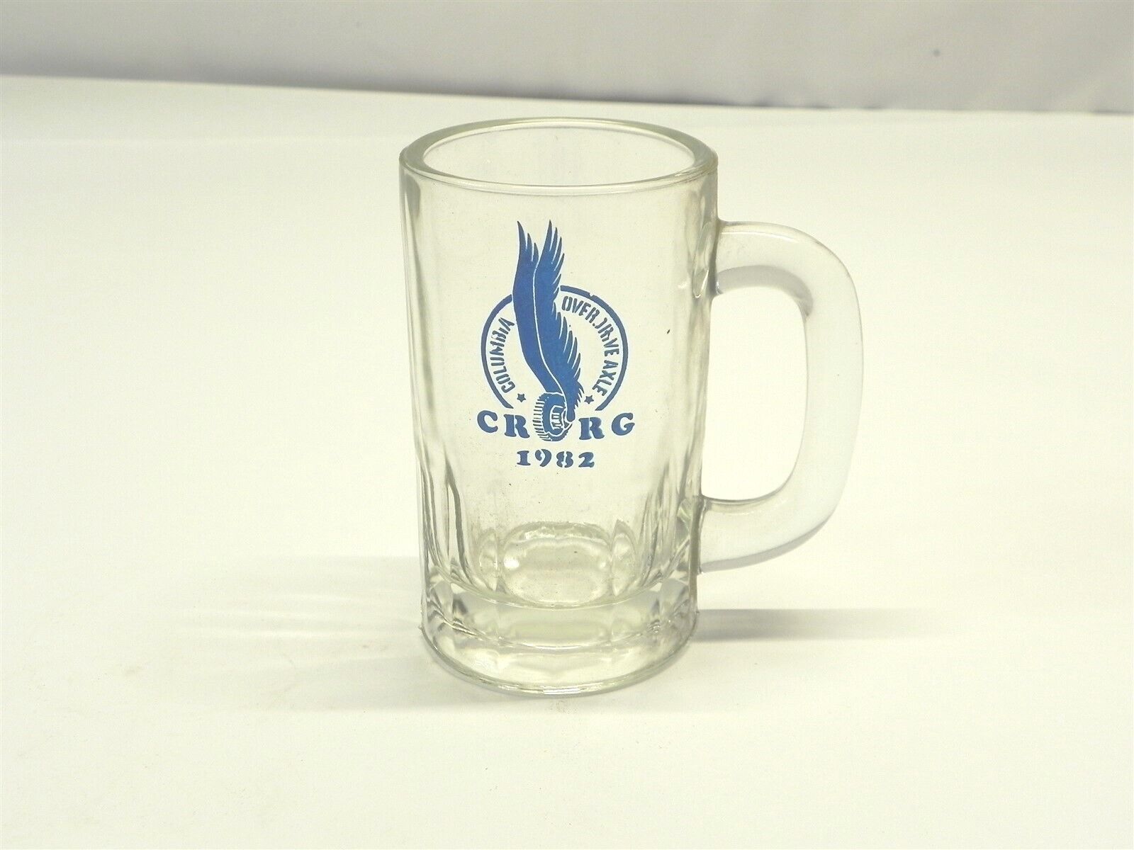 VINTAGE 1982 COLUMBIA OVERDRIVE AXLE CRRG GLASS BEER MUG CUP PRE-OWNED USED 
