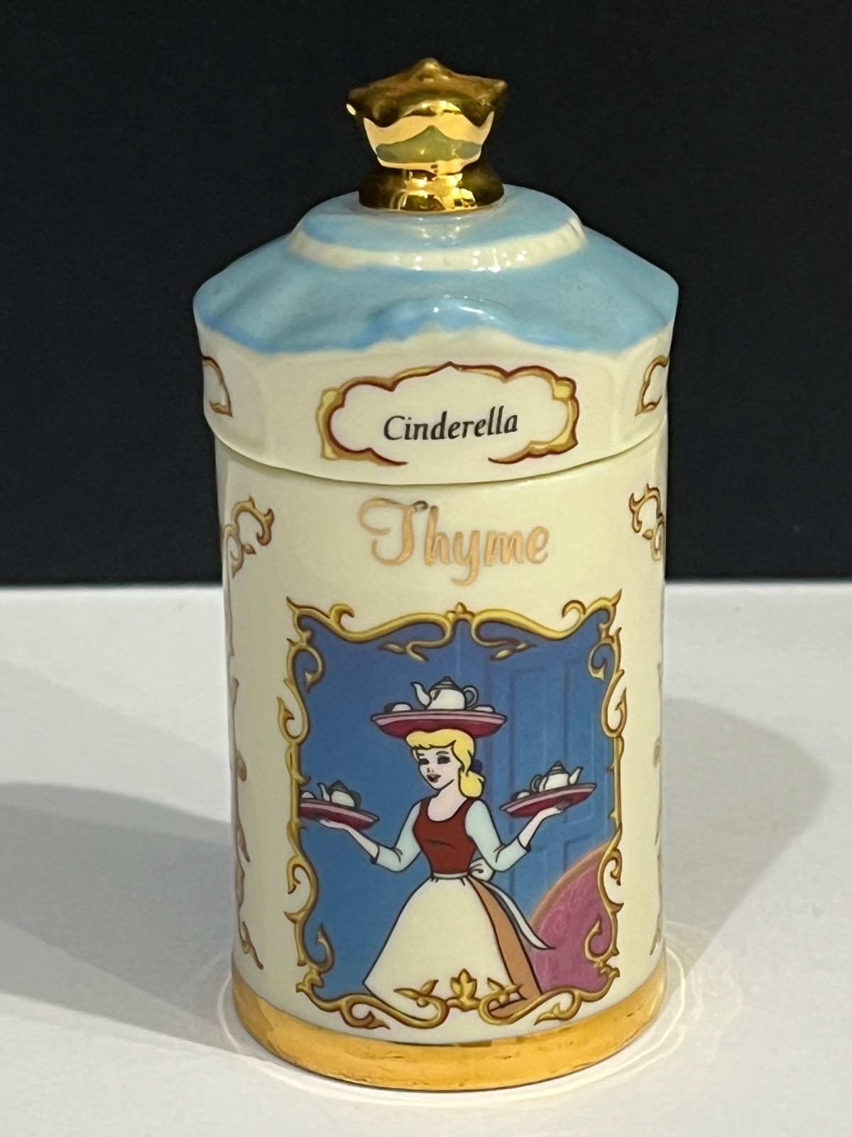 PERFECT LENOX WALT DISNEY CINDERELLA THYME SPICE JAR NO BOX PERFECT LENOX WALT DISNEY CINDERELLA THYME SPICE JAR NO BOX