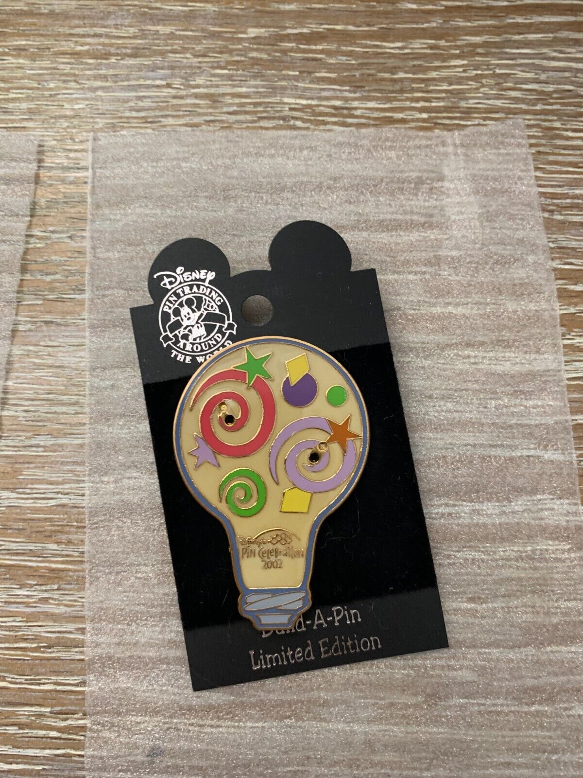 2003 Disney Build a pin Epcot's Pin Celebration Idea Bulb LE Base