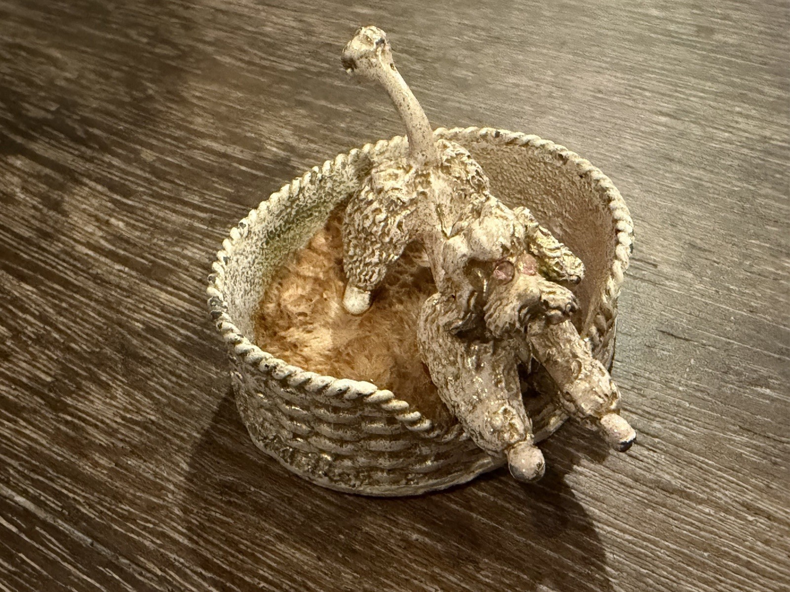 1950S RETRO MCM POODLE IN BASKET SEWING PIN CUSHION PINK GOLD CAST IRON DARLING