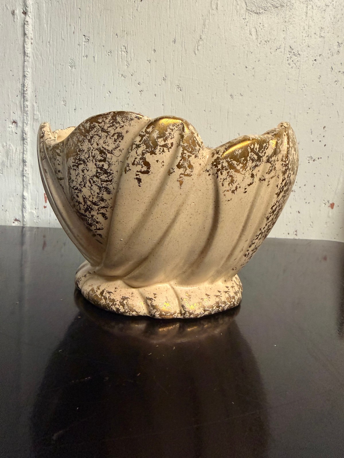 5 Inch Ruffled Rim Bowl Planter with Distressed Gold Leaf Detailing Made in USA