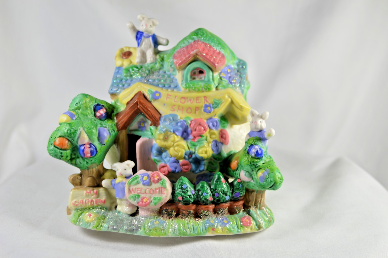 Vintage 2003 Hoppy Hollow Easter Village Flower Shop